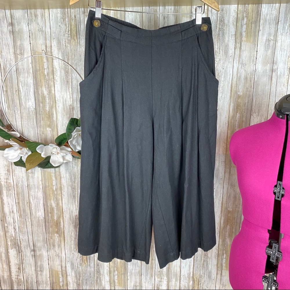 Wide Leg Crop Pants